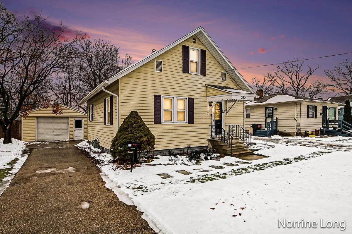 232 43rd Street SE, Kentwood, MI 49548 - Image #1