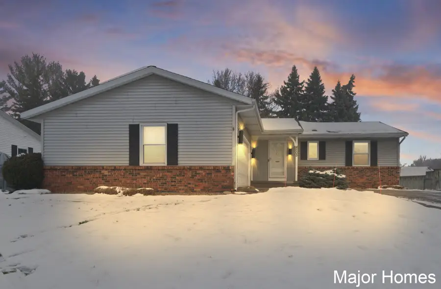 4505 Missaukee Avenue SW, Grandville, MI 49418 - Image #2