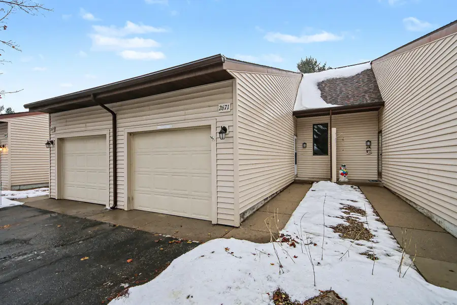 2671 Stonebluff Drive SW, Wyoming, MI 49519 - Image #3
