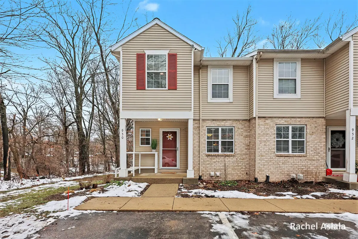 950 Ada Place Drive SE, Forest Hills, MI 49546 - Image #1