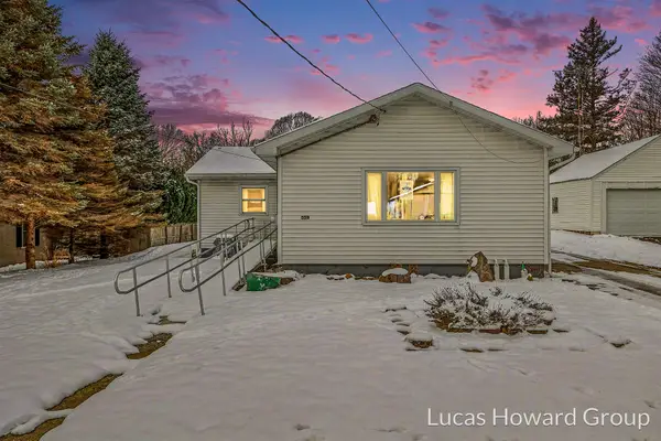 559 N Madison Street, Marshall, MI 49068