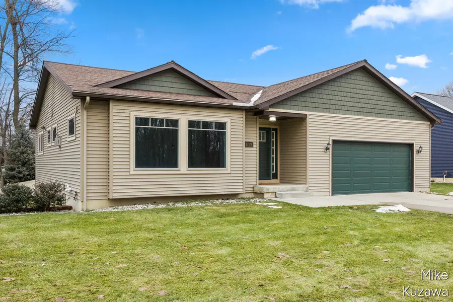 3759 40th Street SW, Grandville, MI 49418 - Image #3