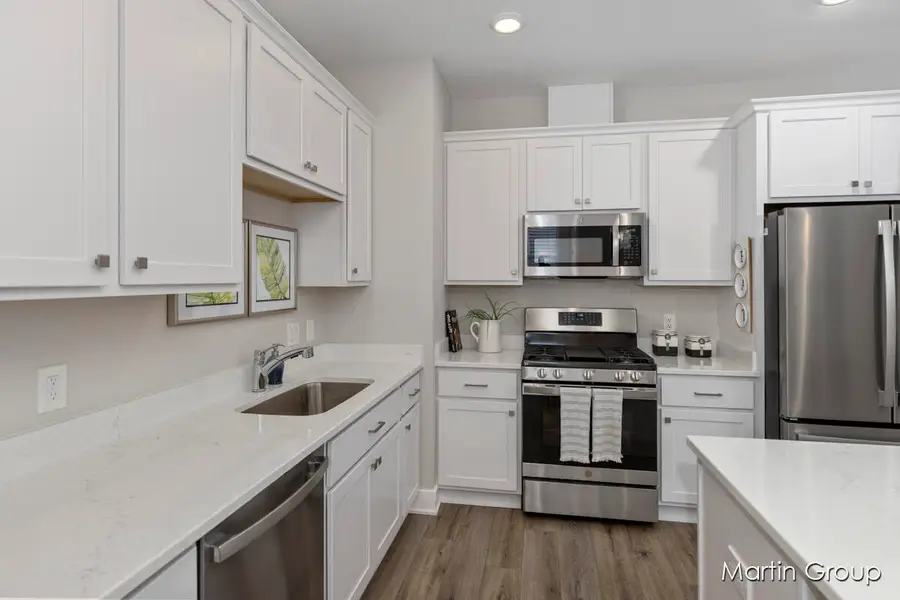 2239 Watertown Way NE, Grand Rapids, MI 49505 - Image #2