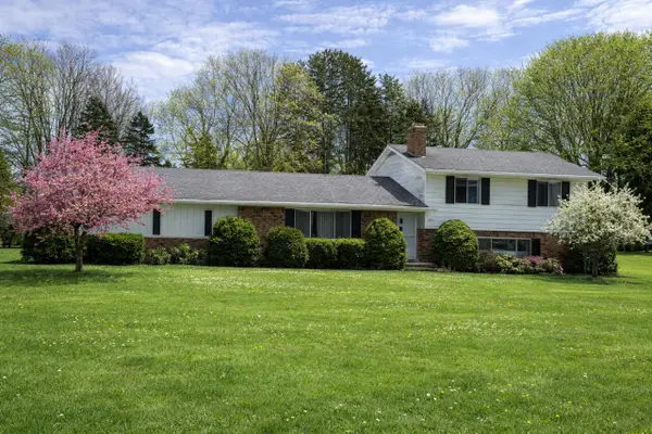 6233 Hereford Road, Saline, MI 48176