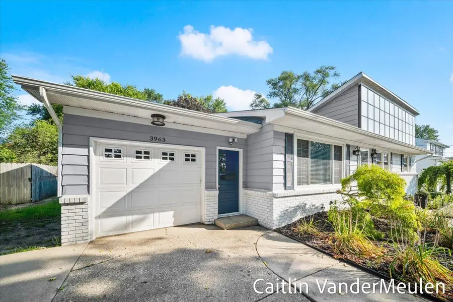 3963 41st Street SW, Grandville, MI 49418 - Image #3