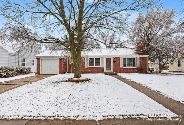 1047 Ellsmere Street NE, GrandRapids, MI 49505