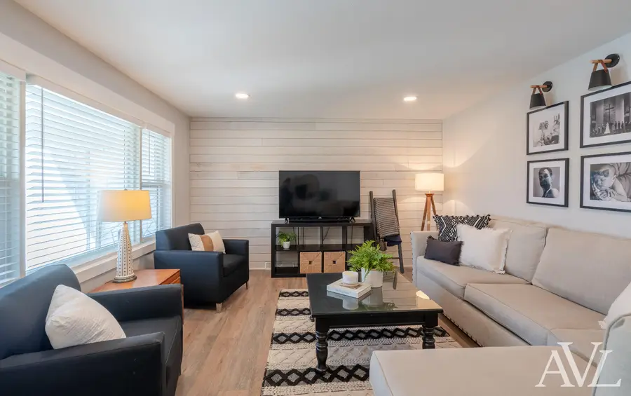 3728 Socorro Drive SW, Grandville, MI 49418 - Image #3