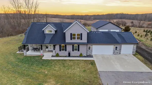 9887 Clyde Park Avenue SW, ByronCenter, MI 49315