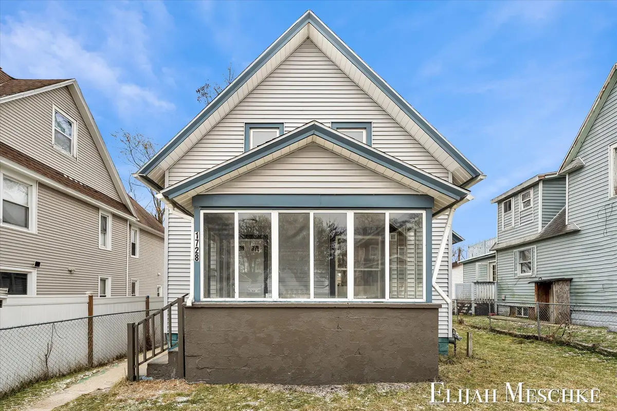 1728 Francis Avenue SE, Grand Rapids, MI 49507 - Image #1
