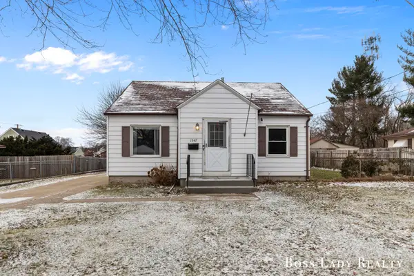 1547 37th Street SW, Wyoming, MI 49509