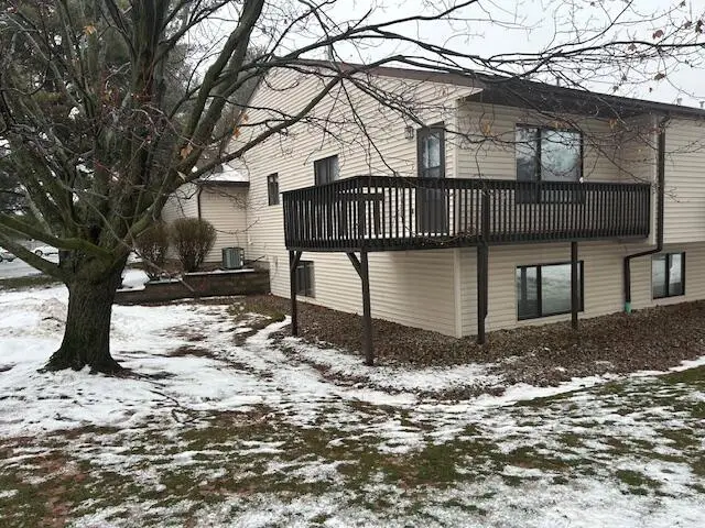 2700 Stonegate Drive SW Building: - Unit: 21, Wyoming, MI 49519 - Image #2