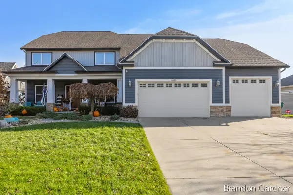 4090 Eagle Rock Court SW, Grandville, MI 49418