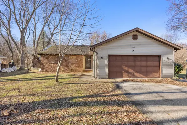 2360 Roncy Road, BentonHarbor, MI 49022