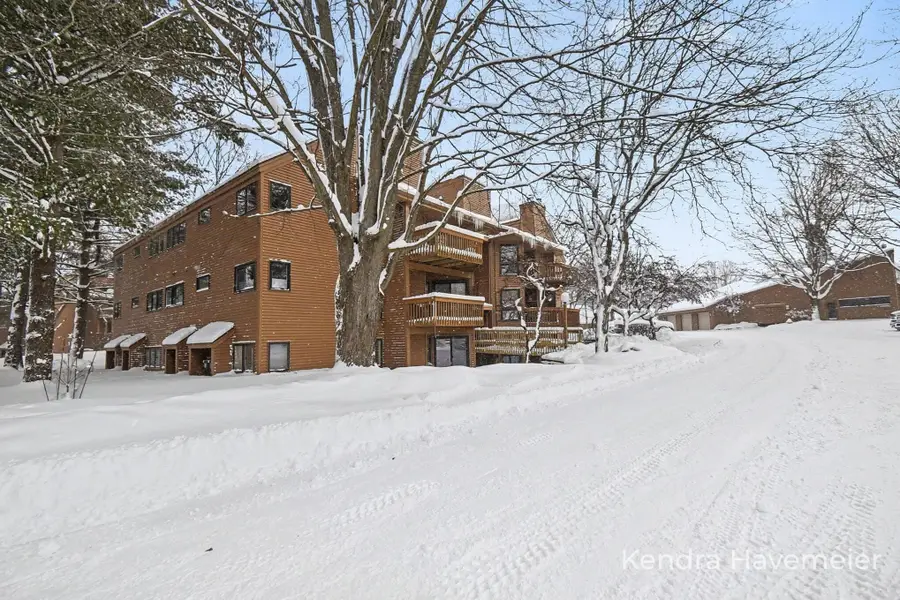1270 Hillburn Avenue NW, Grand Rapids, MI 49504 - Image #3