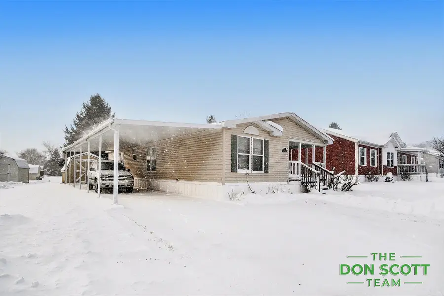 13749 Bluebell Lane, Solon, MI 49319 - Image #2