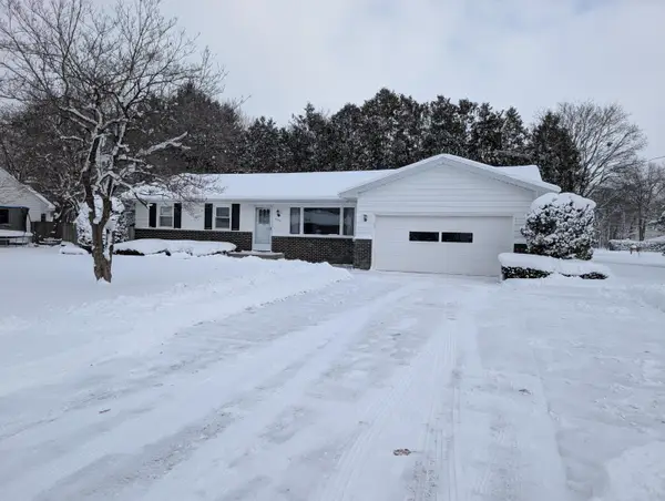 7234 Sunset Avenue, Jenison, MI 49428