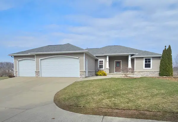 6768 Northfield Drive SW, ByronCenter, MI 49315