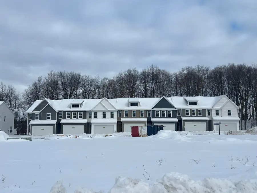 3333 Kings River Street SW Unit: 43, Wyoming, MI 49418 - Image #2