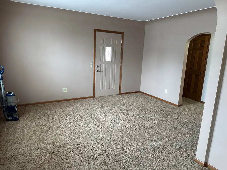 4432 Pinehurst Avenue SW, Wyoming, MI 49548 - Image #3