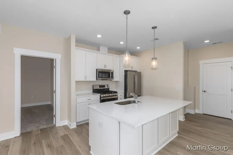 2249 Watertown Way NE, Grand Rapids, MI 49505 - Image #2