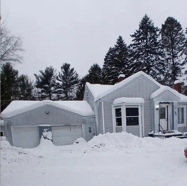 2665 Whitehall Road, Muskegon, MI 49445