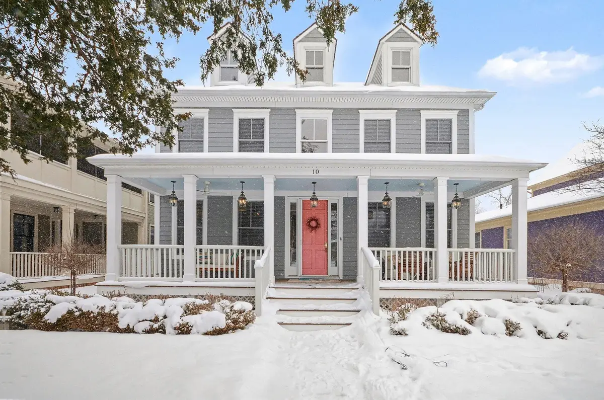 10 Riverbank Drive, Beverly Hills, MI 48025 - #1