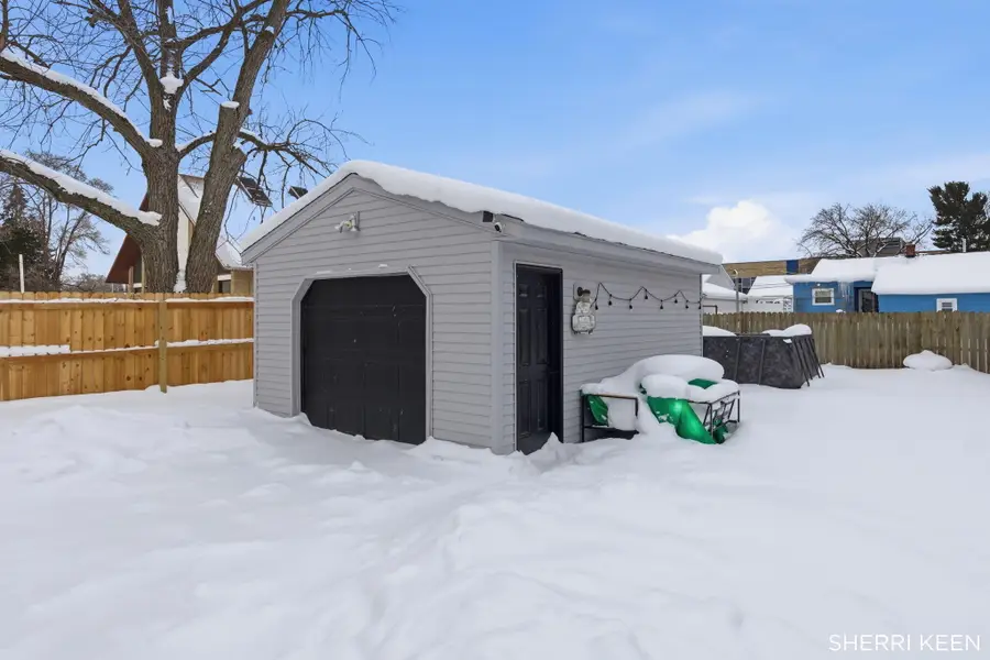 38 Leroy Street SW, Wyoming, MI 49548 - Image #3