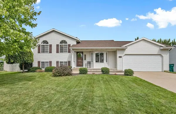 483 Sunbrook Street SE, GrandRapids, MI 49508