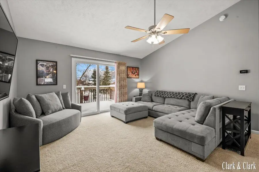 312 E North Street, Hastings, MI 49058 - #3