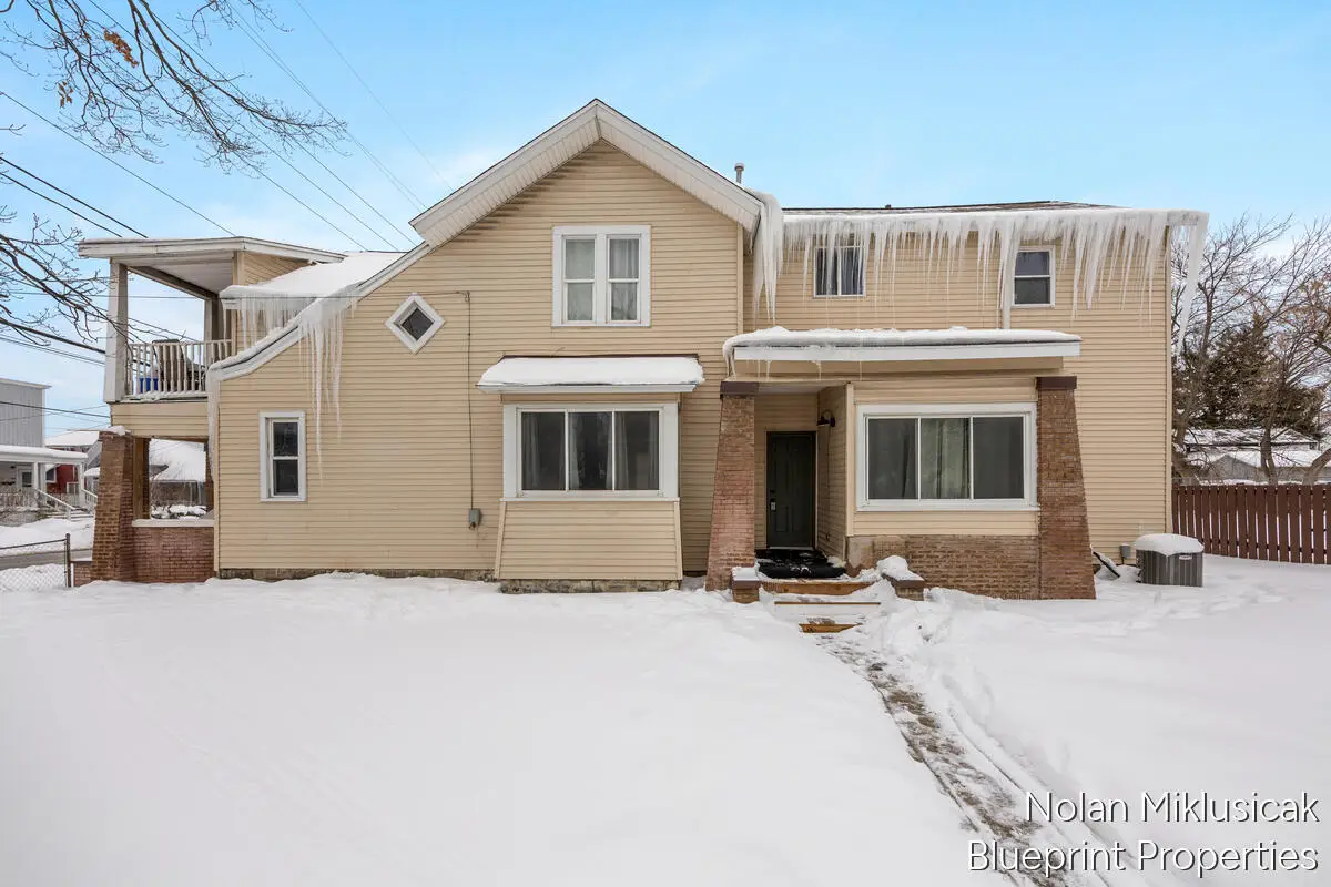 700 Broadway Avenue NW, Grand Rapids, MI 49504 - Image #1