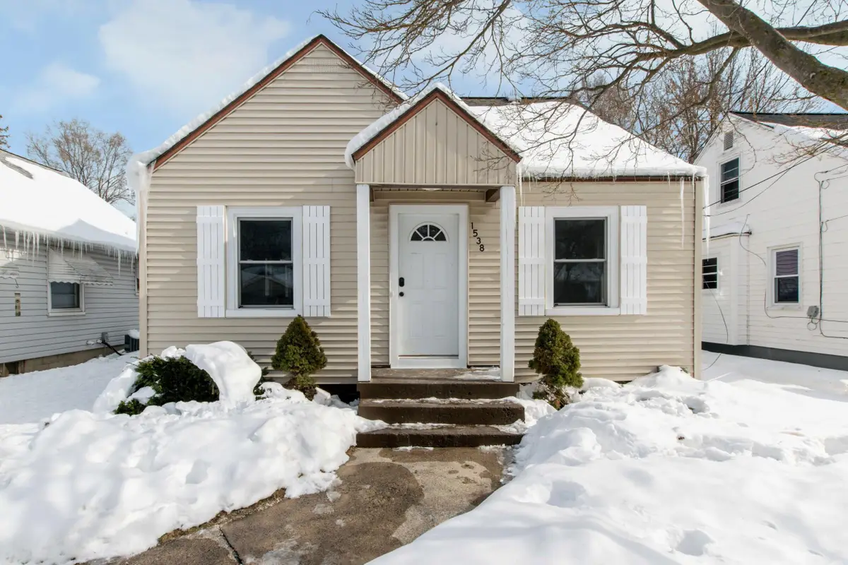 1538 Powers Avenue NW, Grand Rapids, MI 49504 - #1