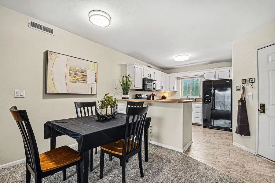 3392 Devonwood Hills NE Unit: F, Northview, MI 49525 - #3