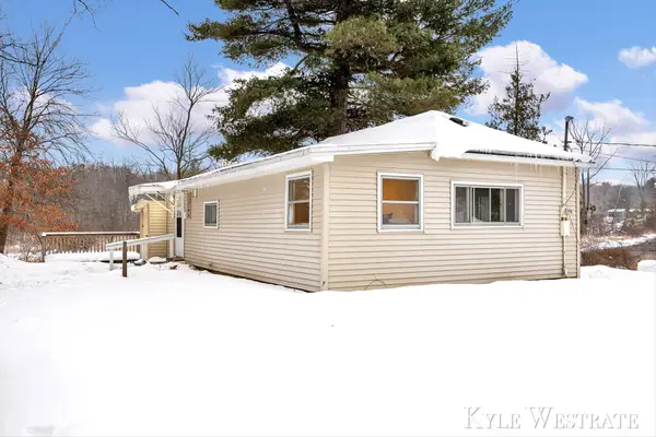 13794 Keiber Road NE, Greenville, MI 48838