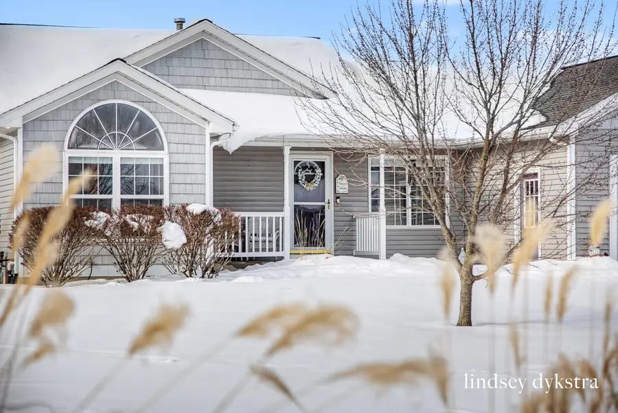 943 Red Tail Drive, Coopersville, MI 49404 - #3