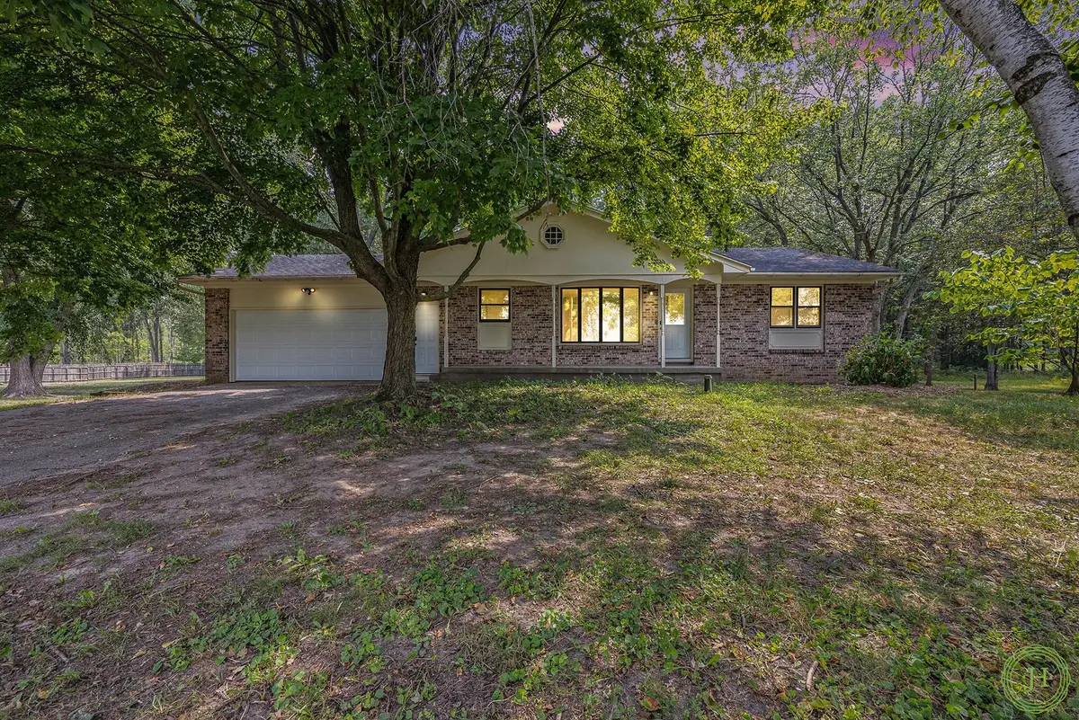 8700 Whittall Street NE, Rockford, MI 49341 - #1