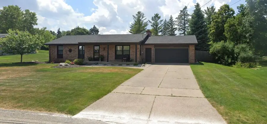 2500 Rockhill Drive NE, Grand Rapids, MI 49525 - #2