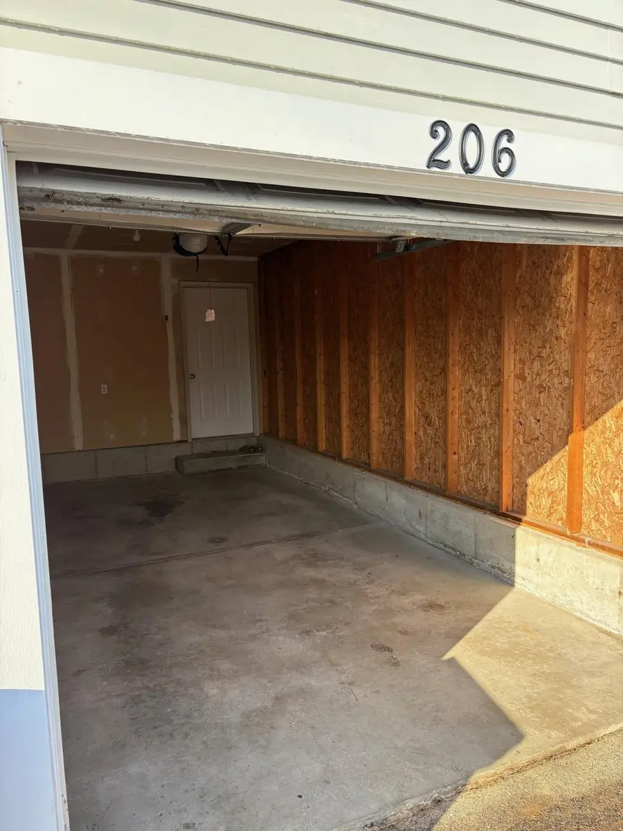 206 Hunters Lane NE Unit: 30, Rockford, MI 49341 - #3