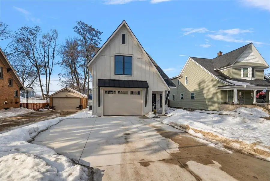 581 S Shore Drive, Holland, MI 49423 - #2