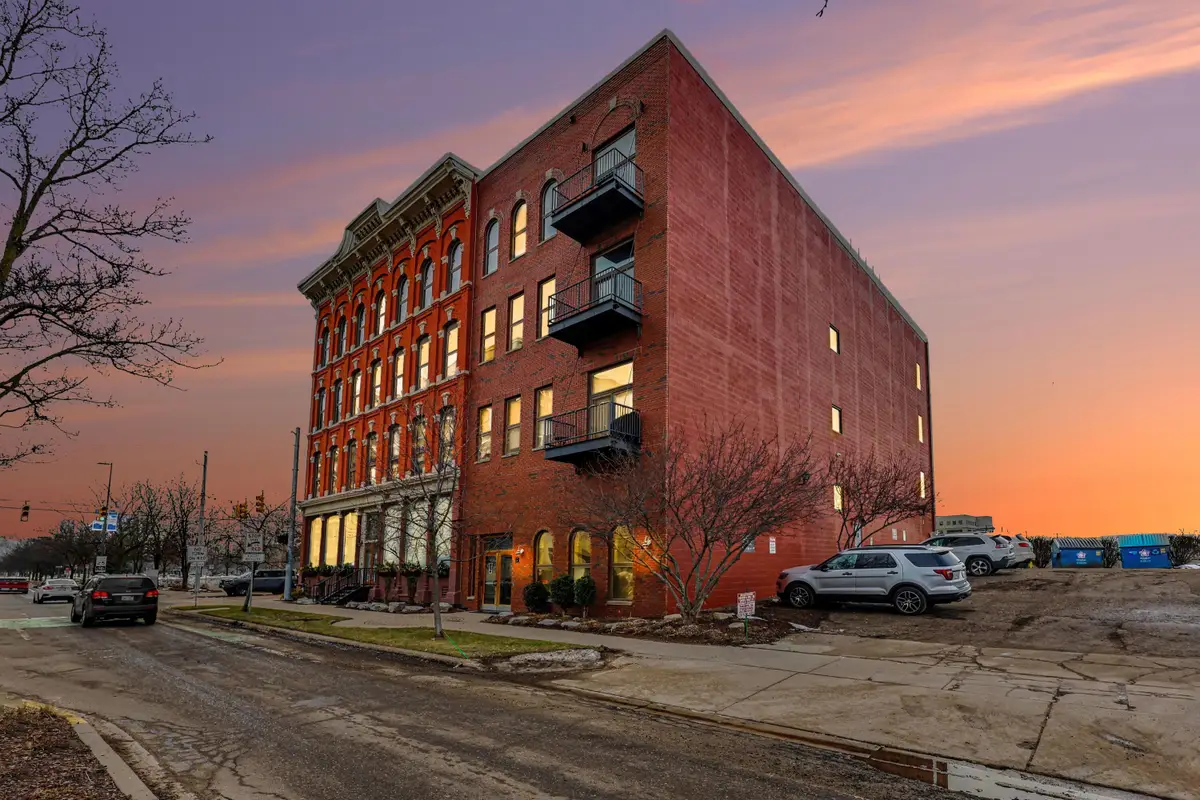 801 NW Monroe Avenue NW Unit: 105, Grand Rapids, MI 49503 - #1