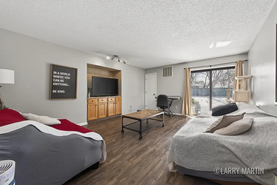 2937 Byron Center Avenue SW Building: 93 Unit: C, Wyoming, MI 49519 - #3