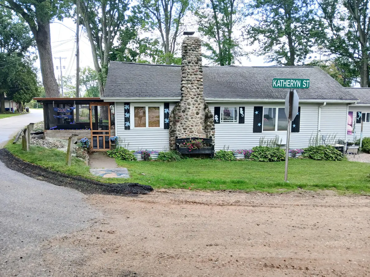 2100 Strait Tow Boulevard, Crystal, MI 48818 - #1