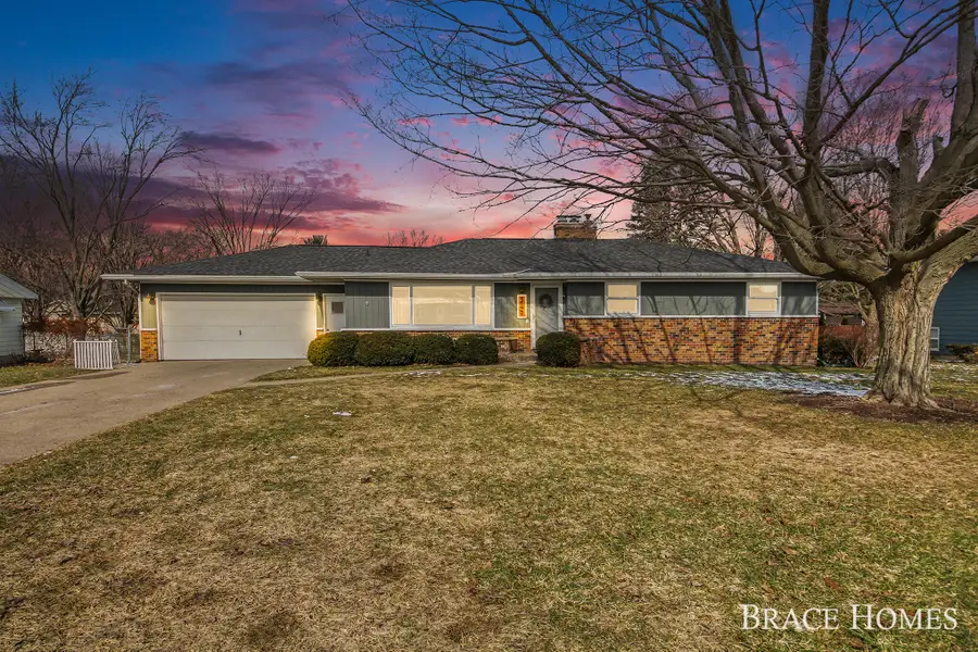 547 72nd Street SE, Cutlerville, MI 49548 - #2