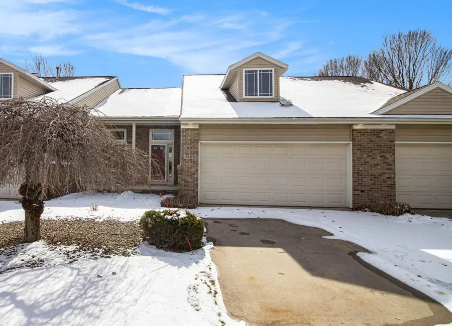 7559 Navajo Valley Drive SW Building: 3 Unit: 13, Cutlerville, MI 49315 - #2