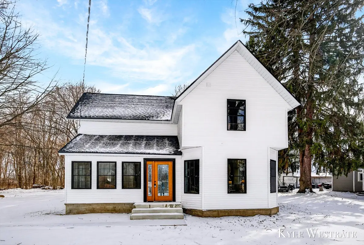 10227 S Norris Road, Delton, MI 49046 - #1