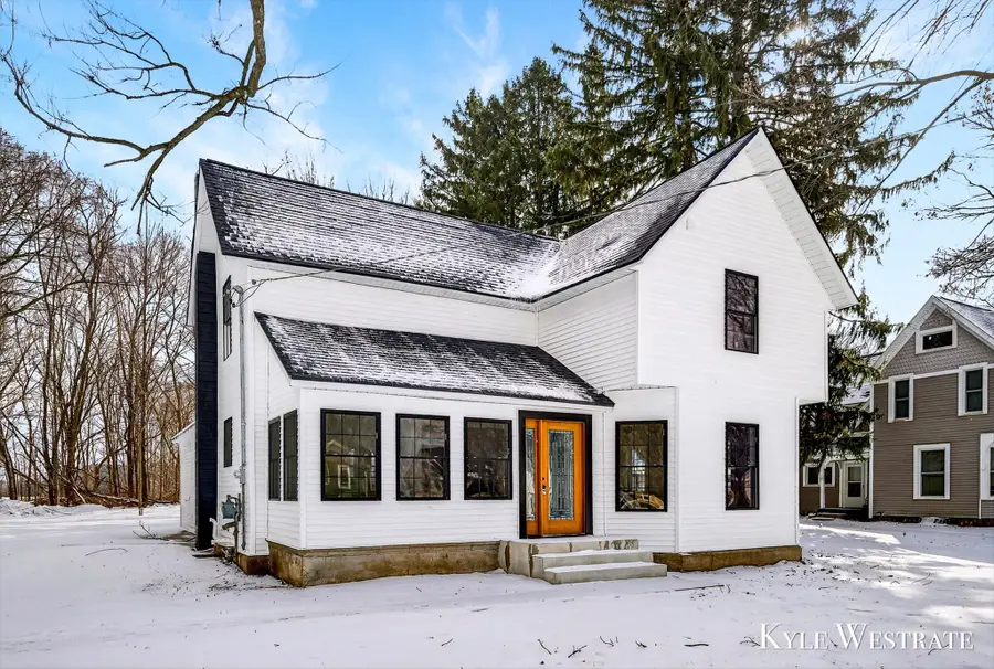 10227 S Norris Road, Delton, MI 49046 - #2