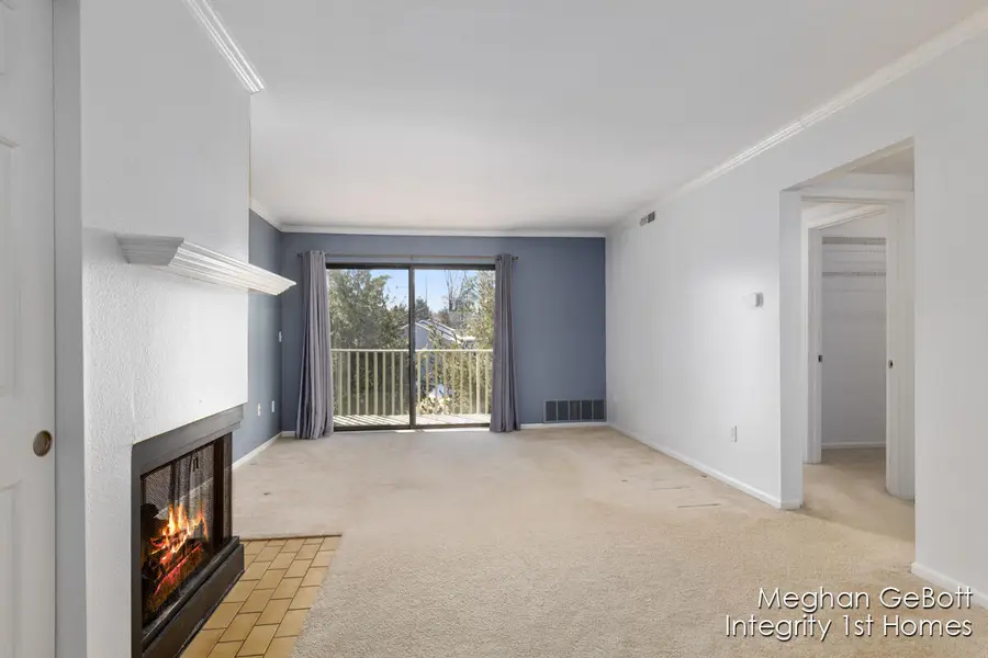 3280 Devonwood Hills NE Unit: 6, Northview, MI 49525 - #3
