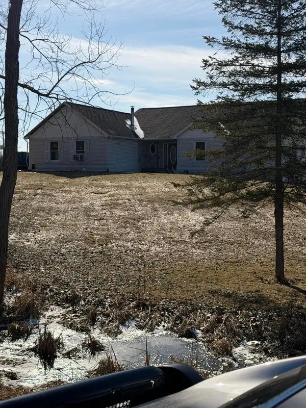 5232 Barryville Road, Nashville, MI 49073