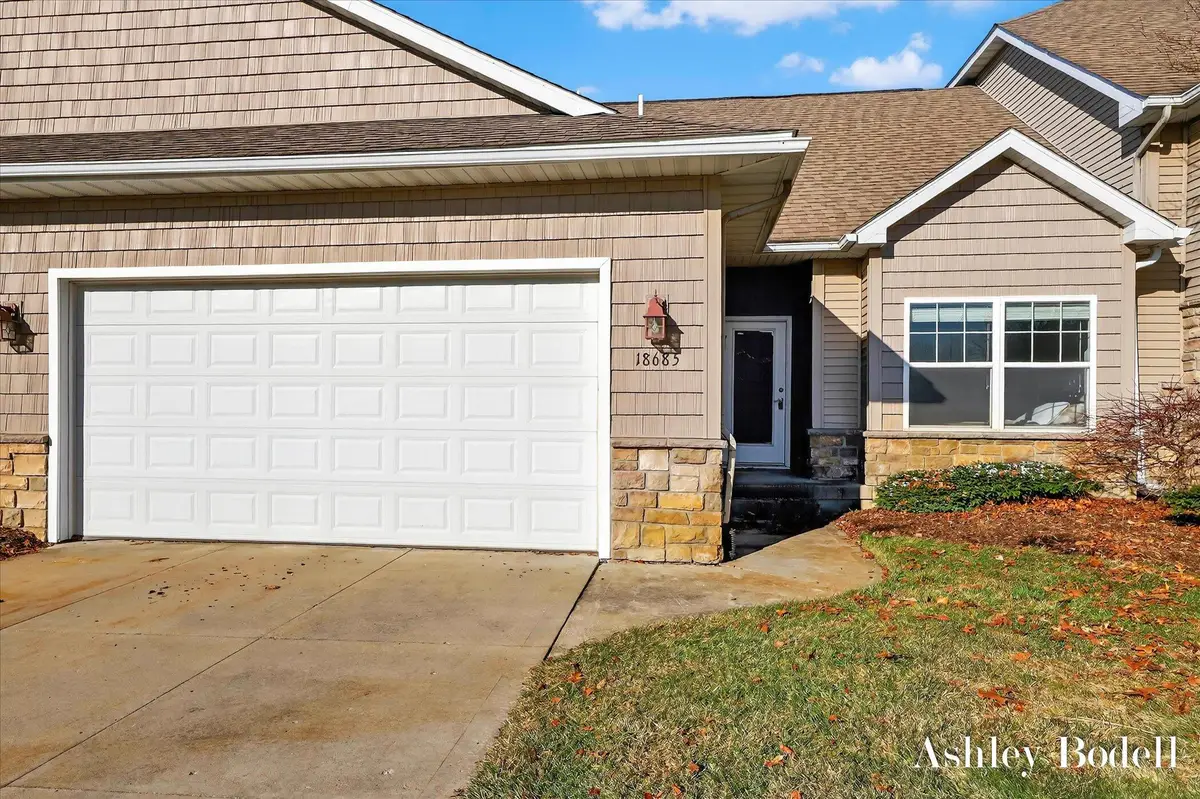 18685 Panther Ridge Drive Unit: 18, Pennfield, MI 49017 - #1