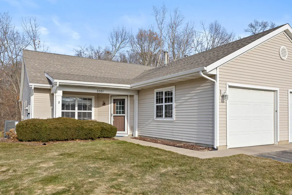 3321 Clear Vista Court NE, Northview, MI 49525 - #1