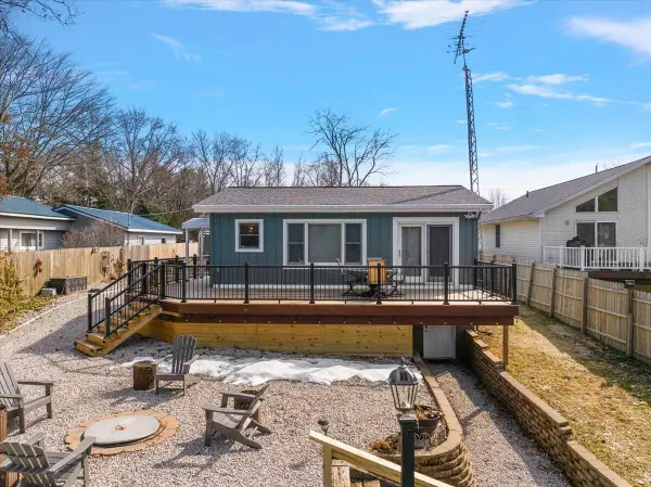 6185 E Dave Street, Newaygo, MI 49337